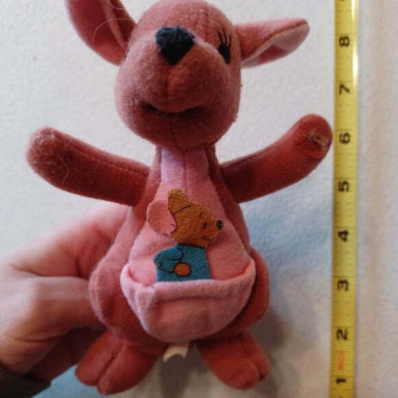 1997 Mattel Disney Winnie the Pooh and Friends Holding Hands Vintage - See Desc. - Picture 6 of 14